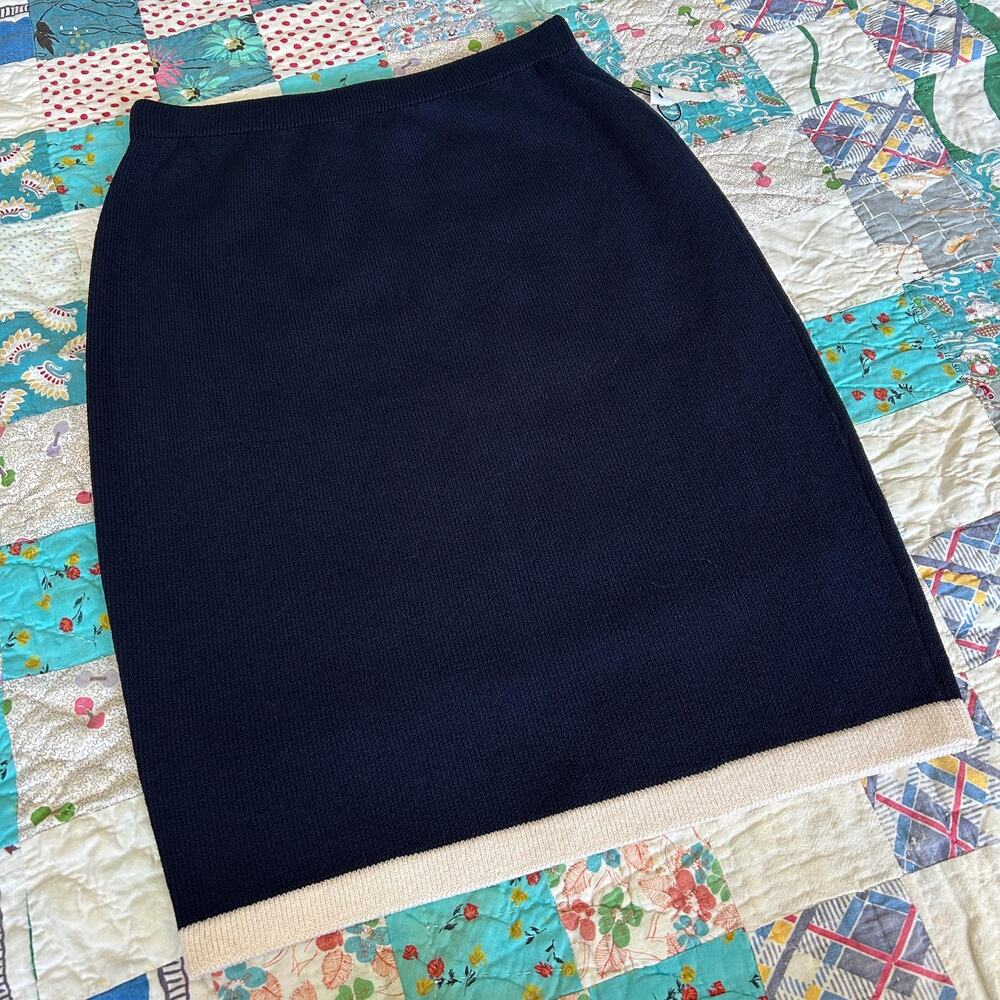 Vintage 80s/90s ST JOHN Navy Cream Santana Knit High Waist Mini Skirt DEADSTOCK